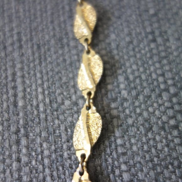 Broken Uranium Glass Inside Plastic Ornament with Metal Necklace - Picture 5 of 10